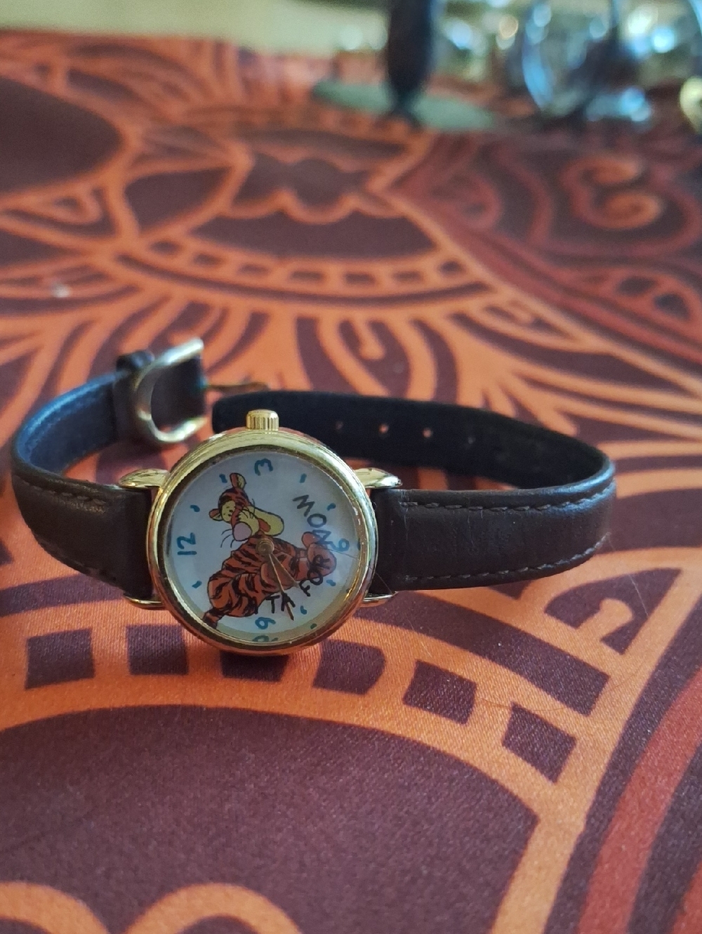 Tigger Character Gold-Tone Watch with Brown Leather Strap